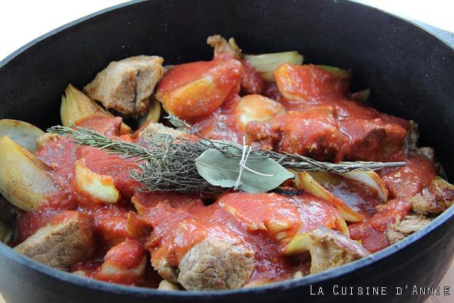 Recette Veau aux oignons - La cuisine familiale : Un plat, Une recette